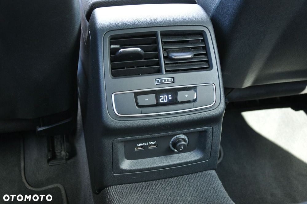 Audi A4 Avant 2.0 TDI S tronic - 22
