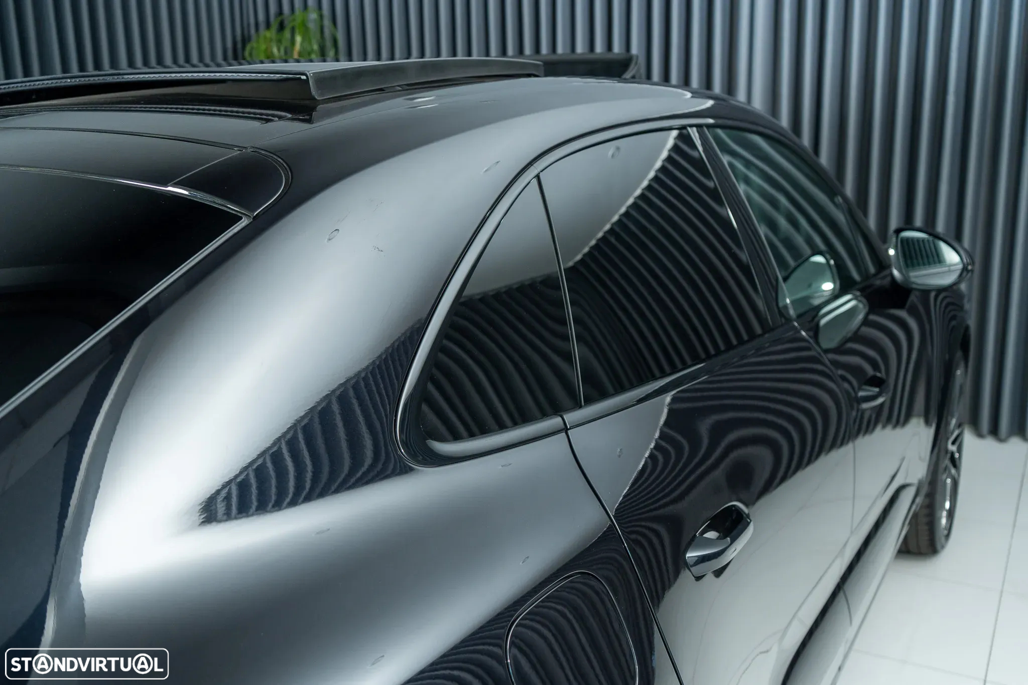 Porsche Macan Electric Turbo - 10