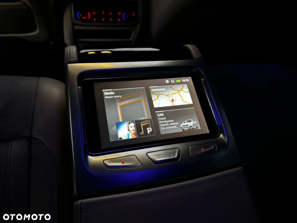 BMW Seria 7 750d xDrive sport - 29