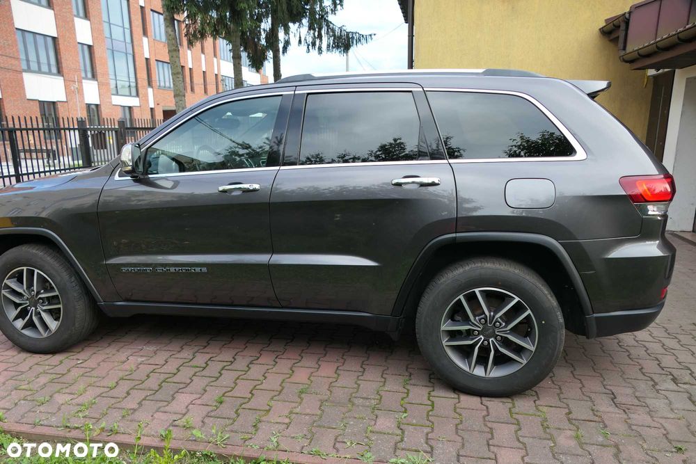 Jeep Grand Cherokee - 4