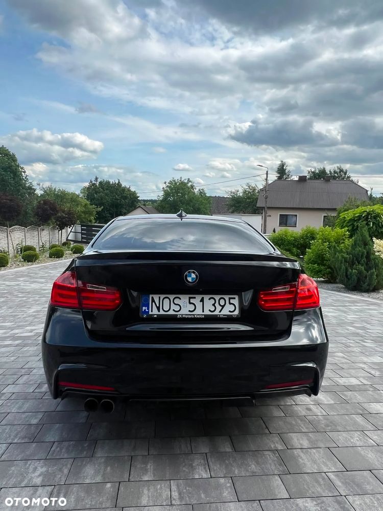 BMW Seria 3 320i xDrive M Sport - 8
