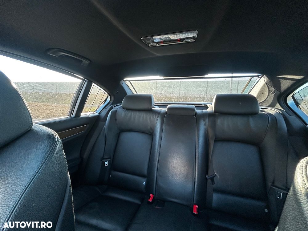 BMW Seria 7 740d Aut. - 22