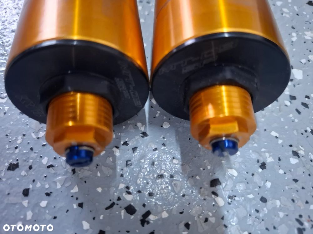 Yamaha MT09 SP lagi laga amortyzatory zawieszenie półka ośka cyklop - 5