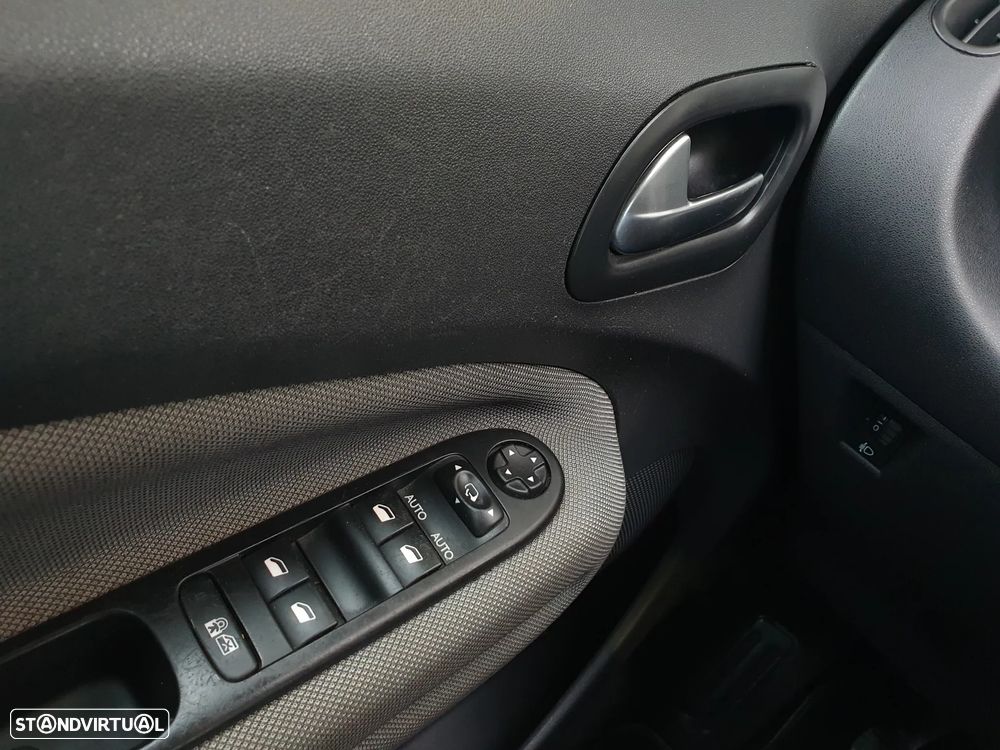 Citroën C3 Picasso HDi FAP Exclusive - 11