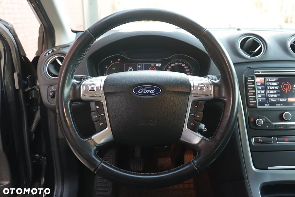 Ford Mondeo 2.0 TDCi Titanium - 21