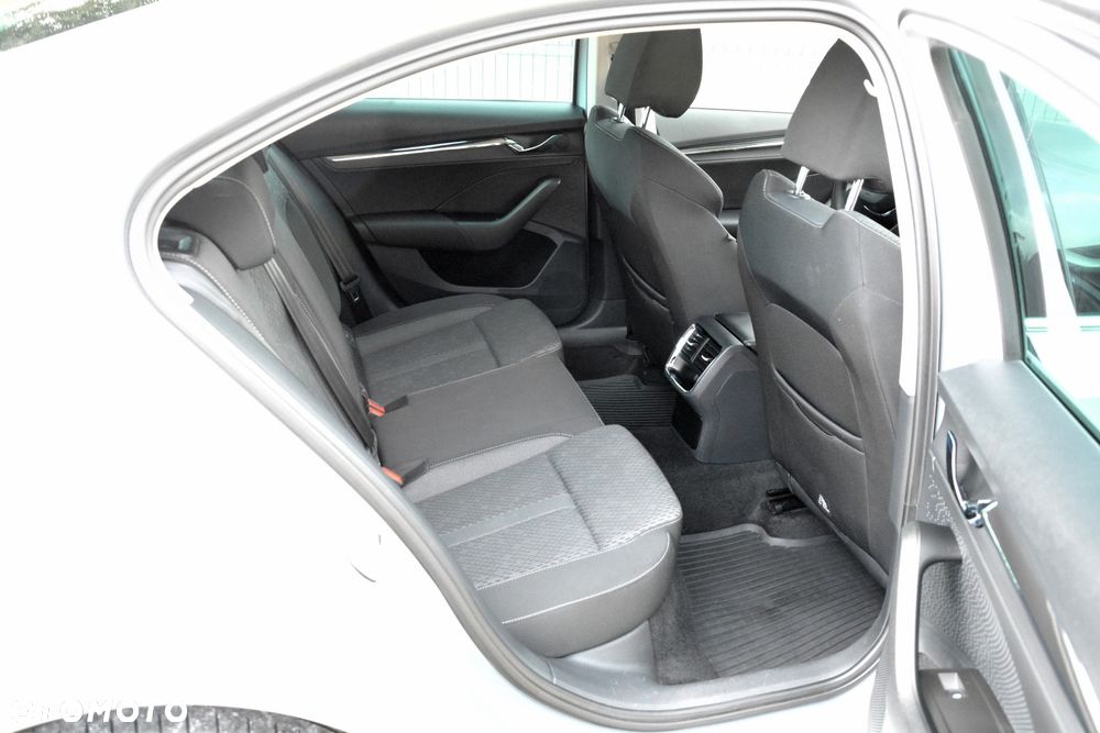 Skoda Octavia 1.5 TSI ACT Style - 36