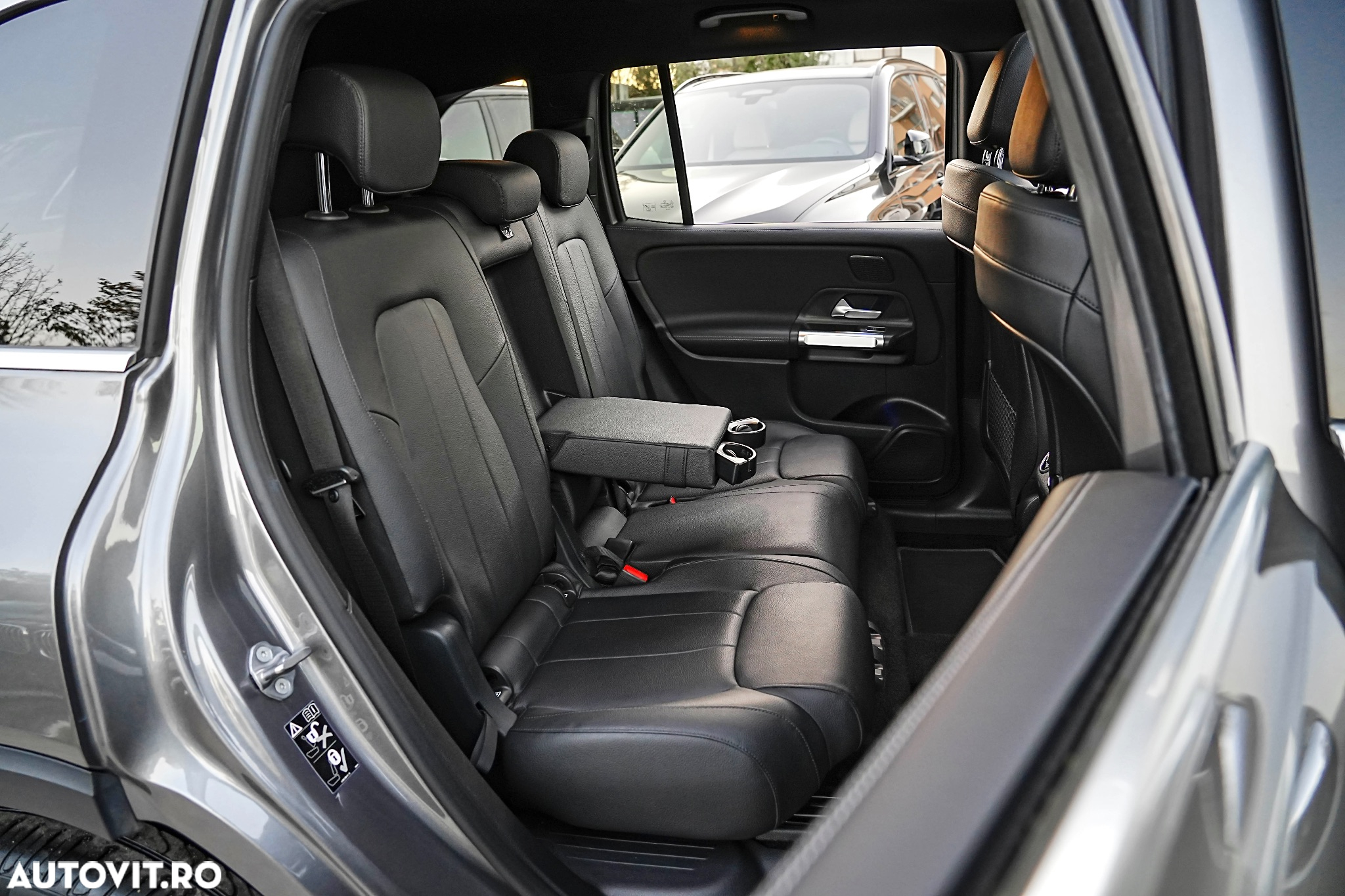 Mercedes-Benz GLB 180 7G-DCT Special Edition - 12