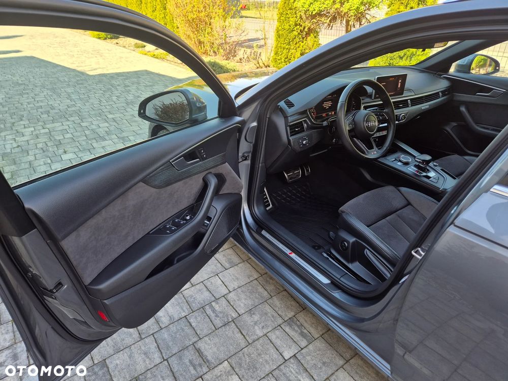 Audi A4 Avant 2.0 TDI S tronic quattro sport - 15