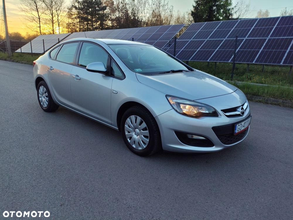 Opel Astra 1.4 T Active EU6 - 8