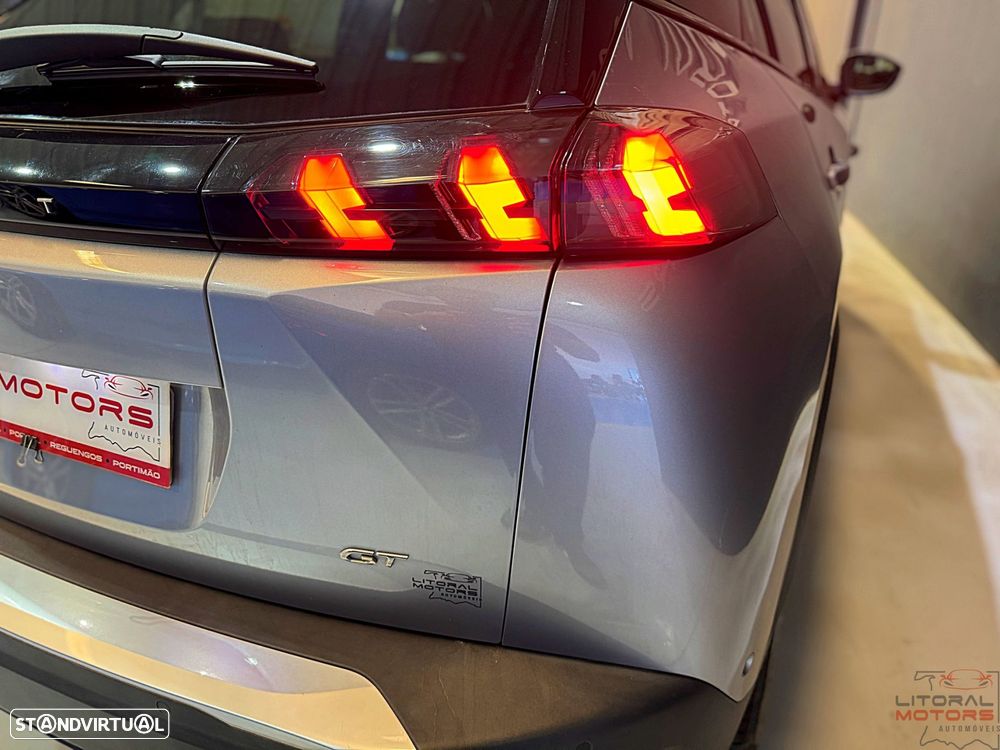 Peugeot 2008 1.2 PureTech GT EAT8 - 12