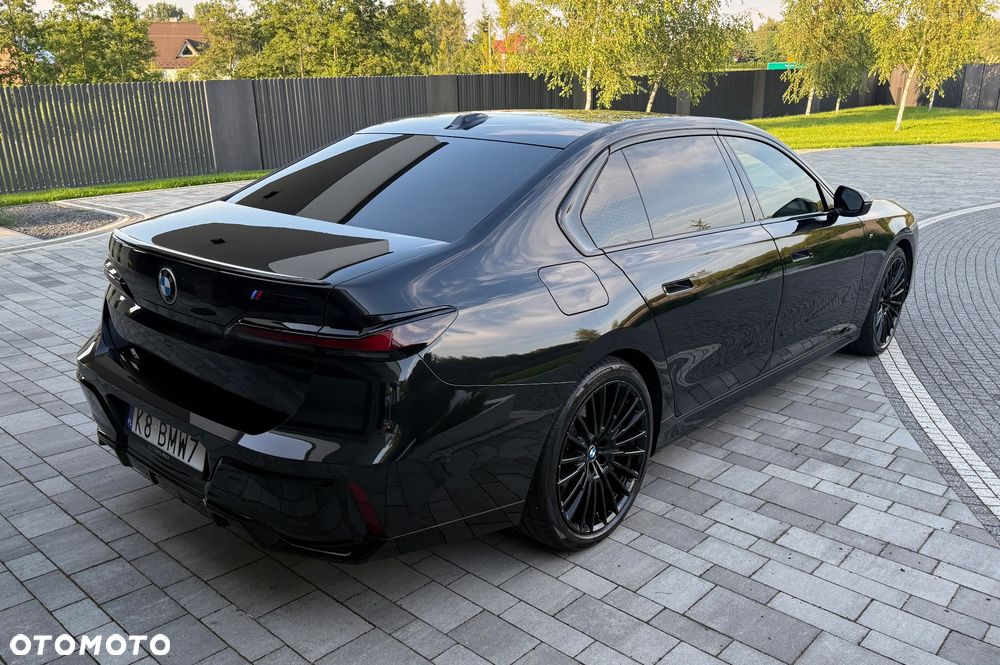 BMW Seria 7 740d xDrive mHEV sport - 11
