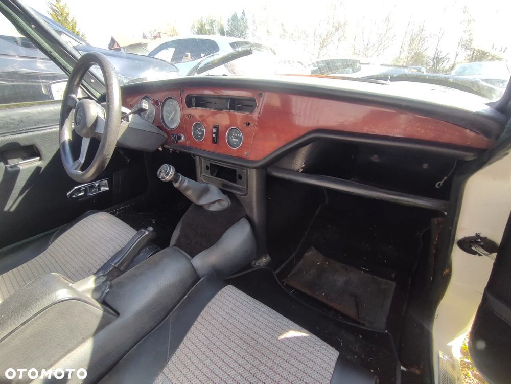 Triumph Spitfire - 8