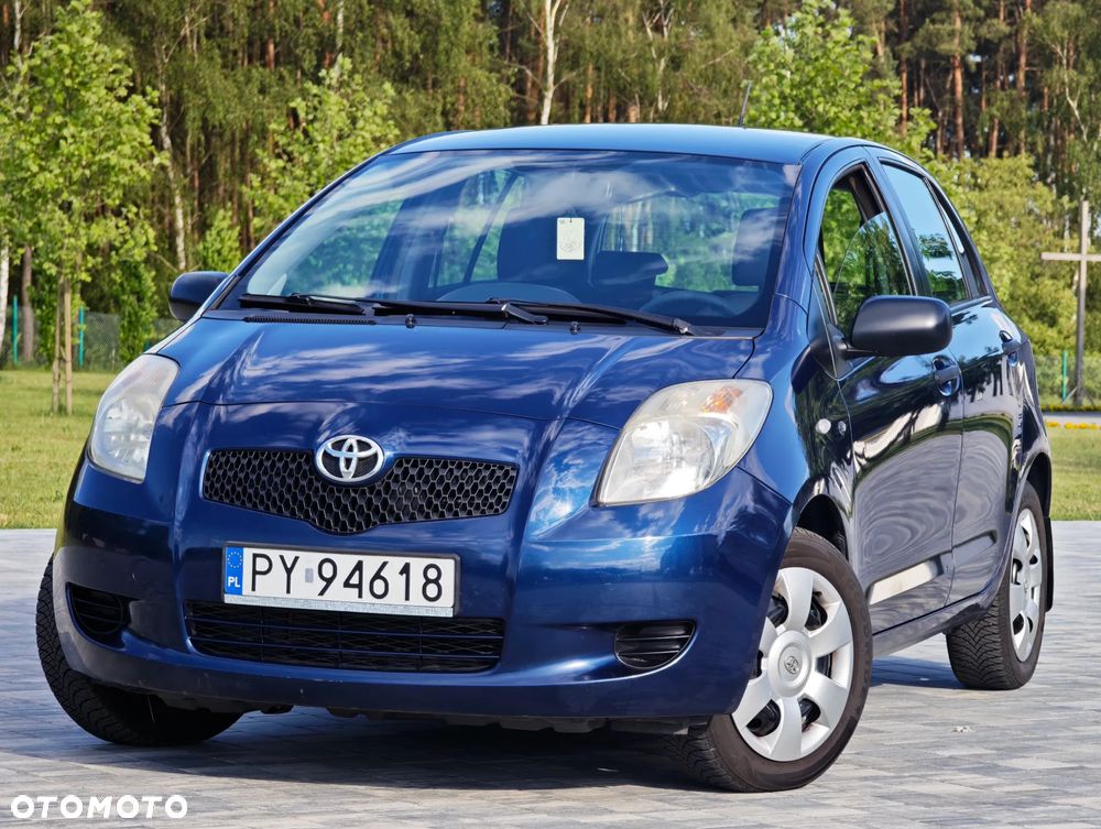 Toyota Yaris 1.3 Sol - 3