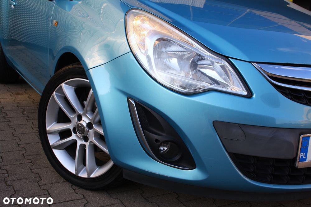 Opel Corsa 1.4 16V Color Edition - 10