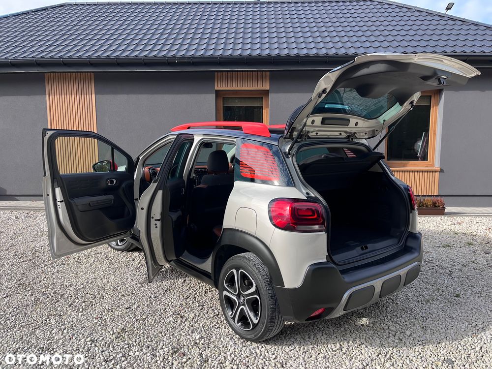 Citroën C4 Cactus 1.2 PureTech Shine Edition S&S - 19