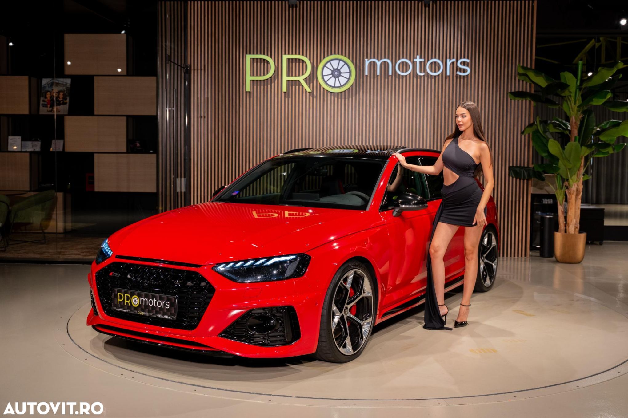 Audi RS4 Avant quattro Tiptronic - 1