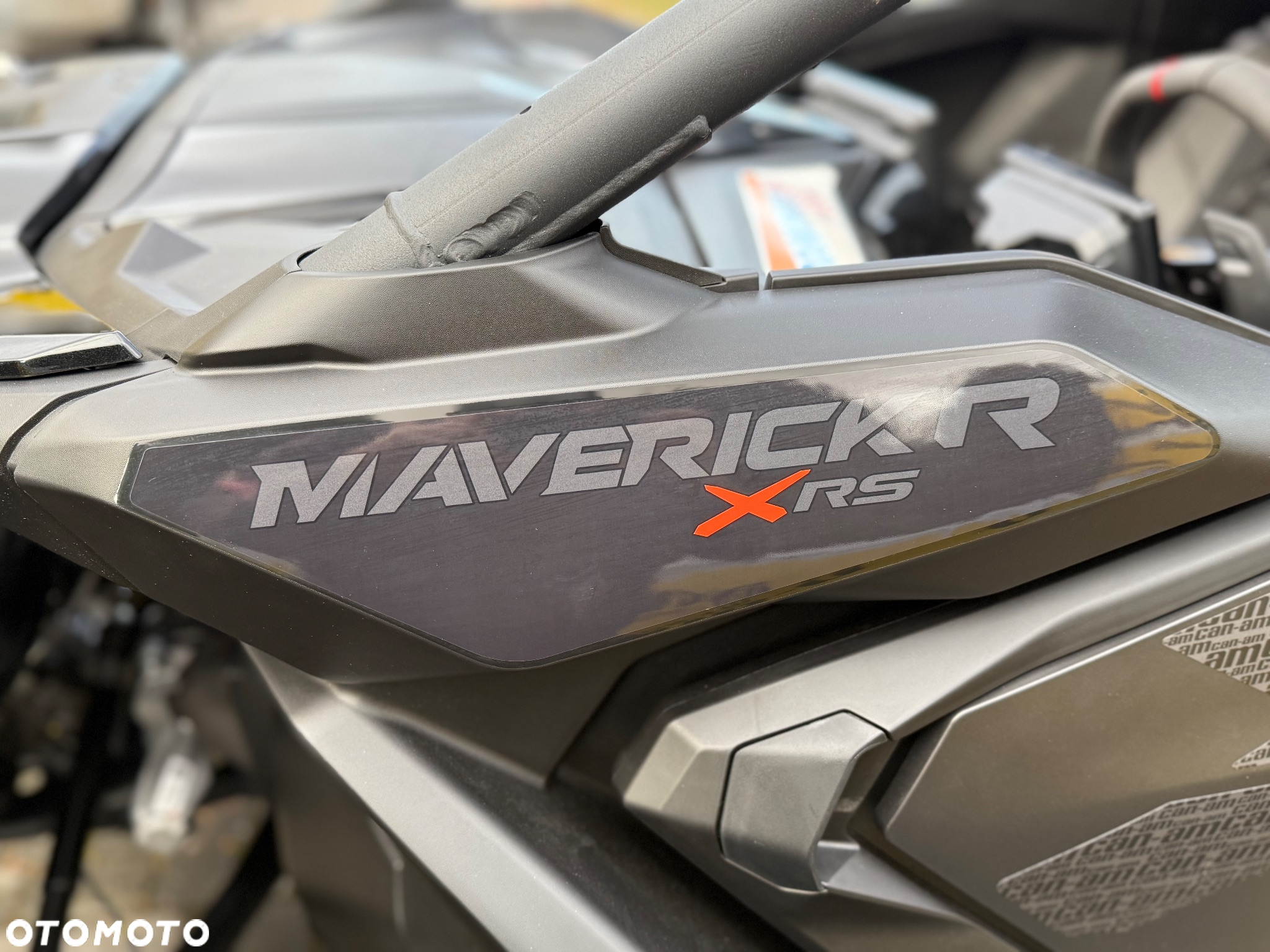 Can-Am Maverick - 16