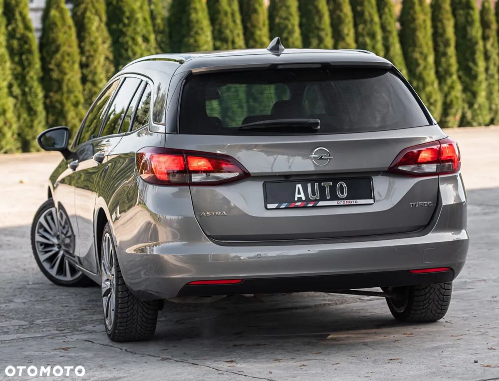 Opel Astra 1.4 Turbo Sports Tourer Innovation - 4