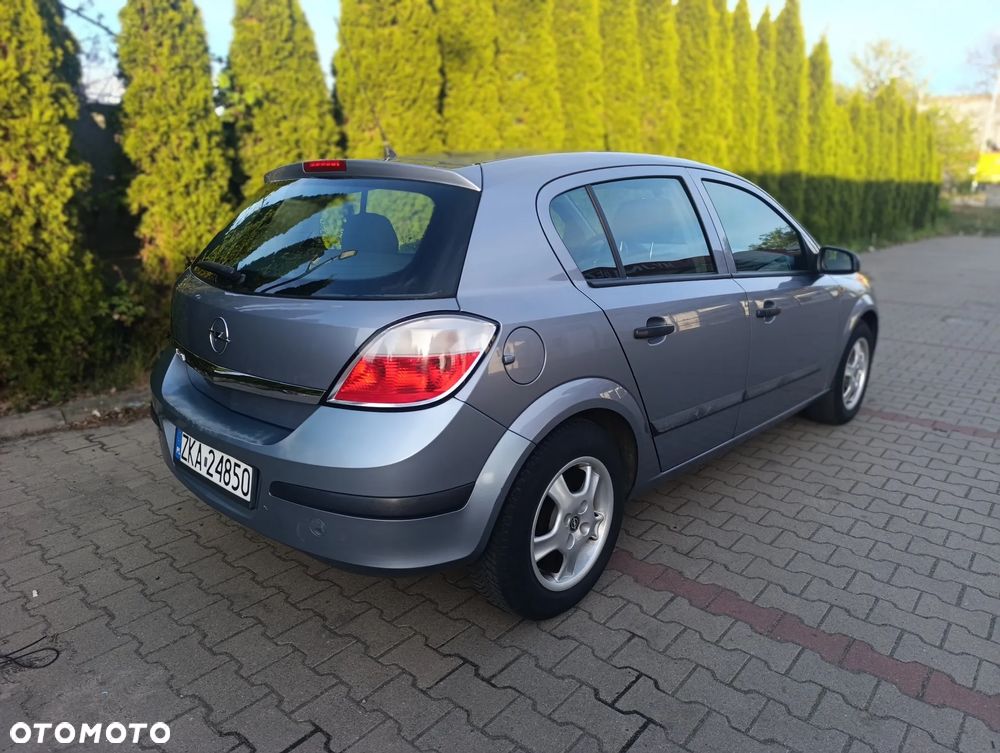 Opel Astra 1.4 Enjoy - 11