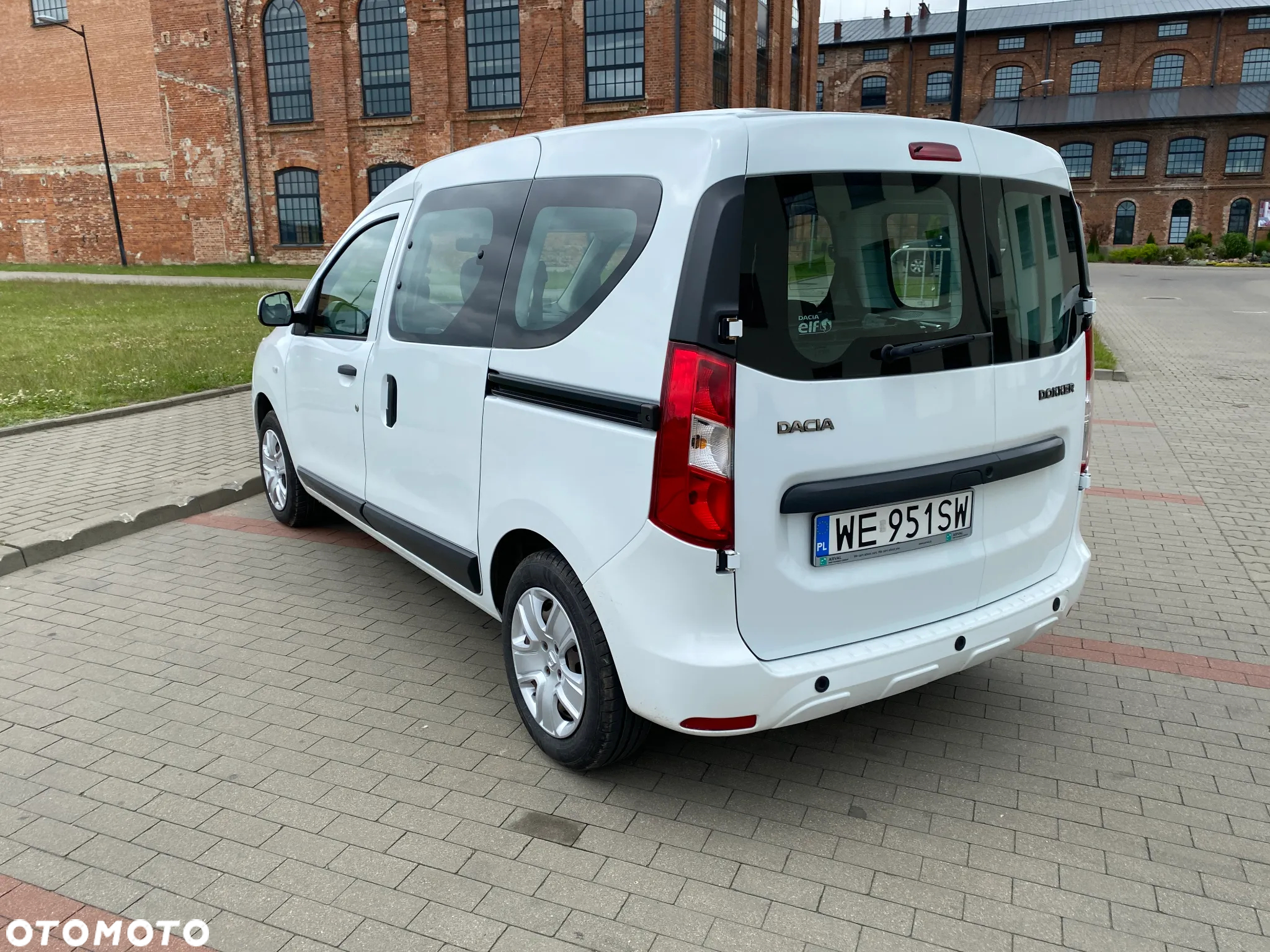 Dacia Dokker 1.5 dCi Laureate - 8