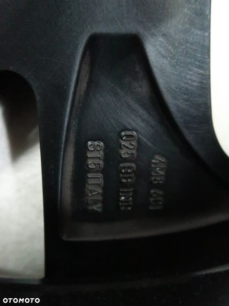 W041 Felga Aluminiowa Audi RSQ8  4M8601025AG - 12