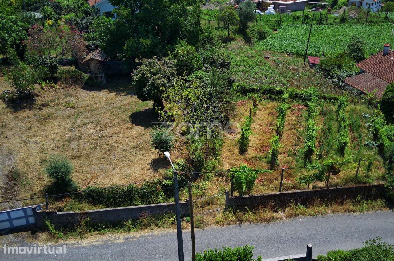 Terreno para construção - Grande imagem: 2/14