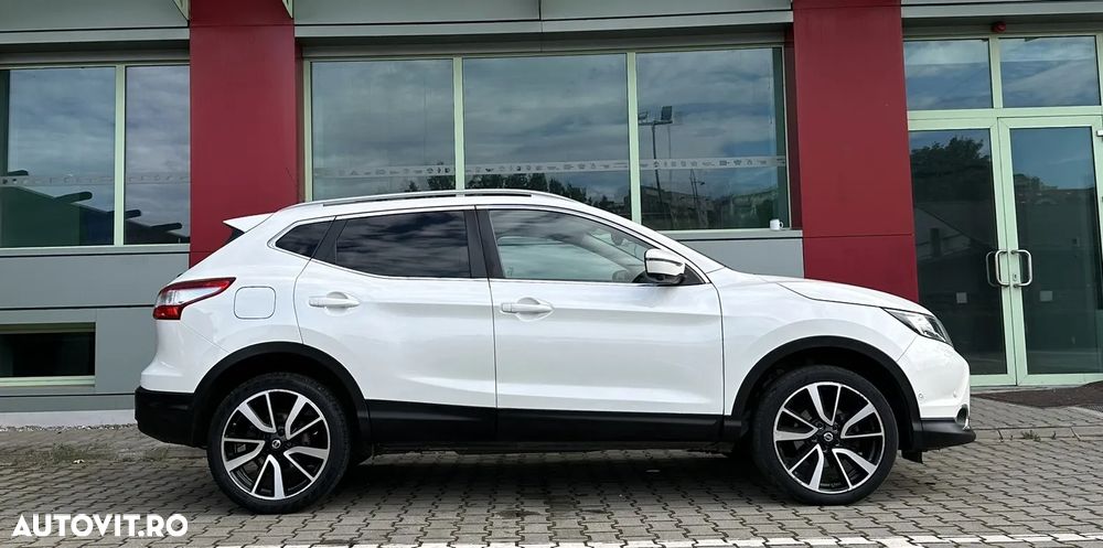 Nissan Qashqai 1.5 DCI TEKNA - 29