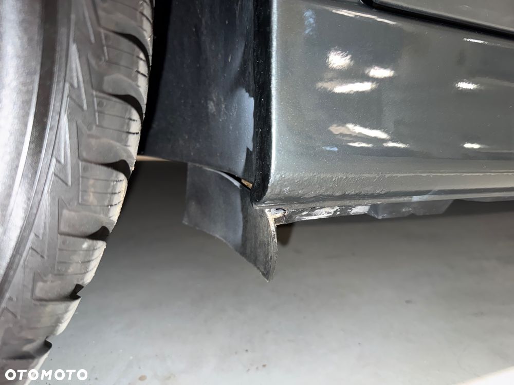 BMW Seria 5 - 16