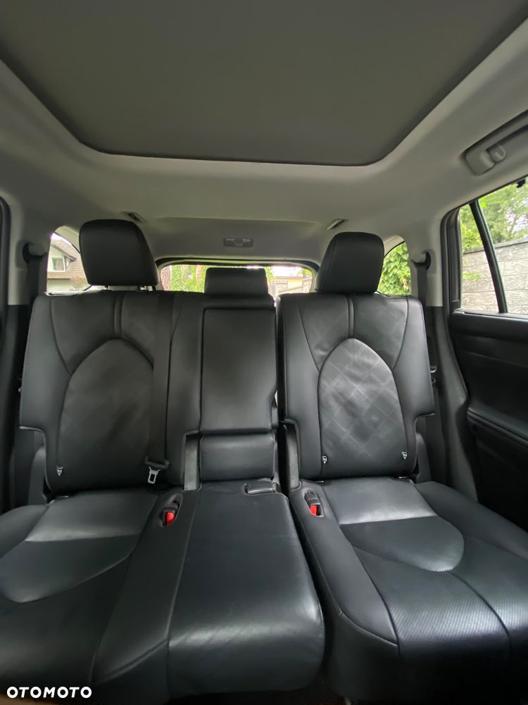 Toyota Highlander 2.5 Hybrid Executive - 16