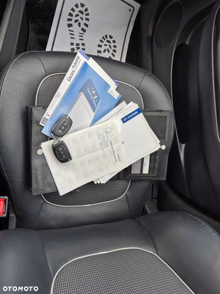 Hyundai i20 1.2 Fifa World Cup Edition - 17