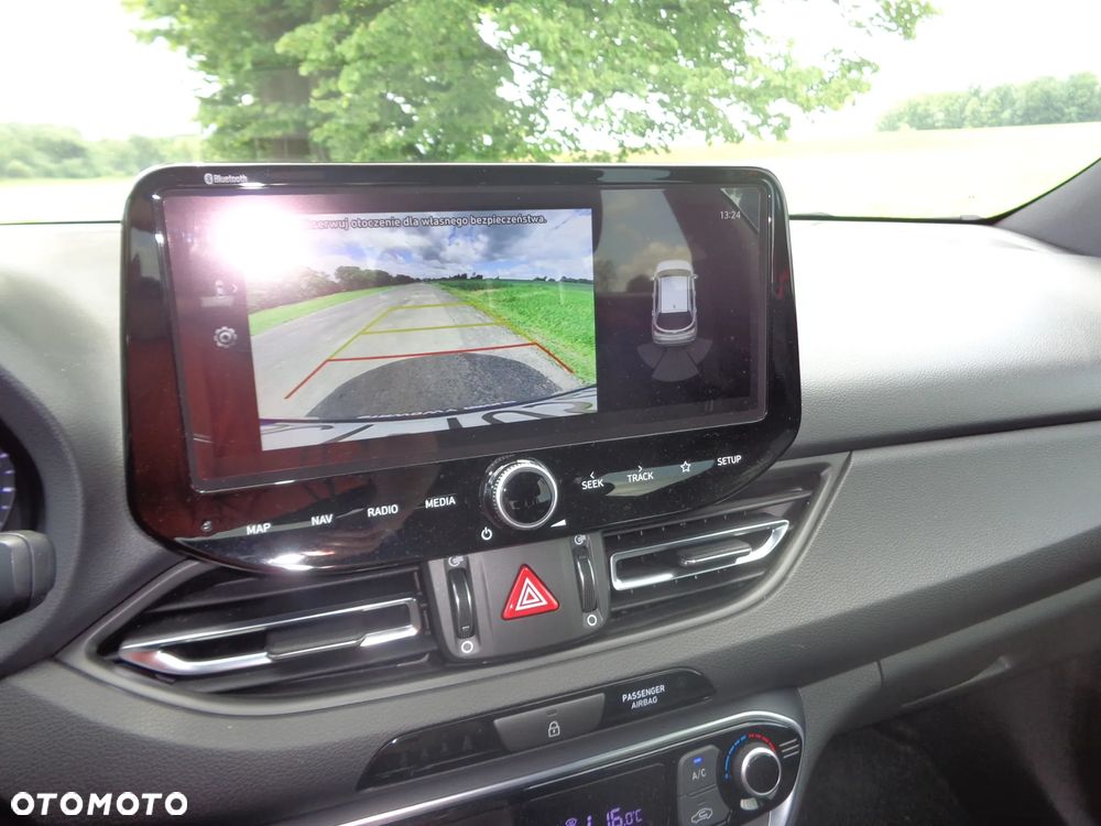 Hyundai i30 1.0 T-GDI Connect & Go - 11