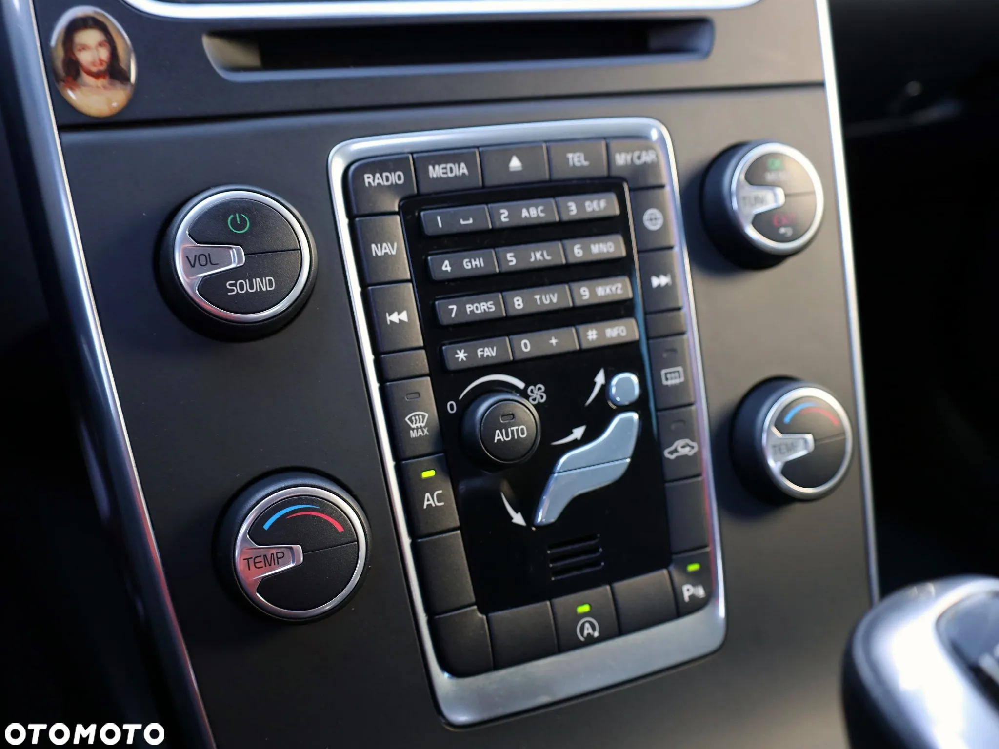 Volvo V60 D2 Drive-E Momentum - 6