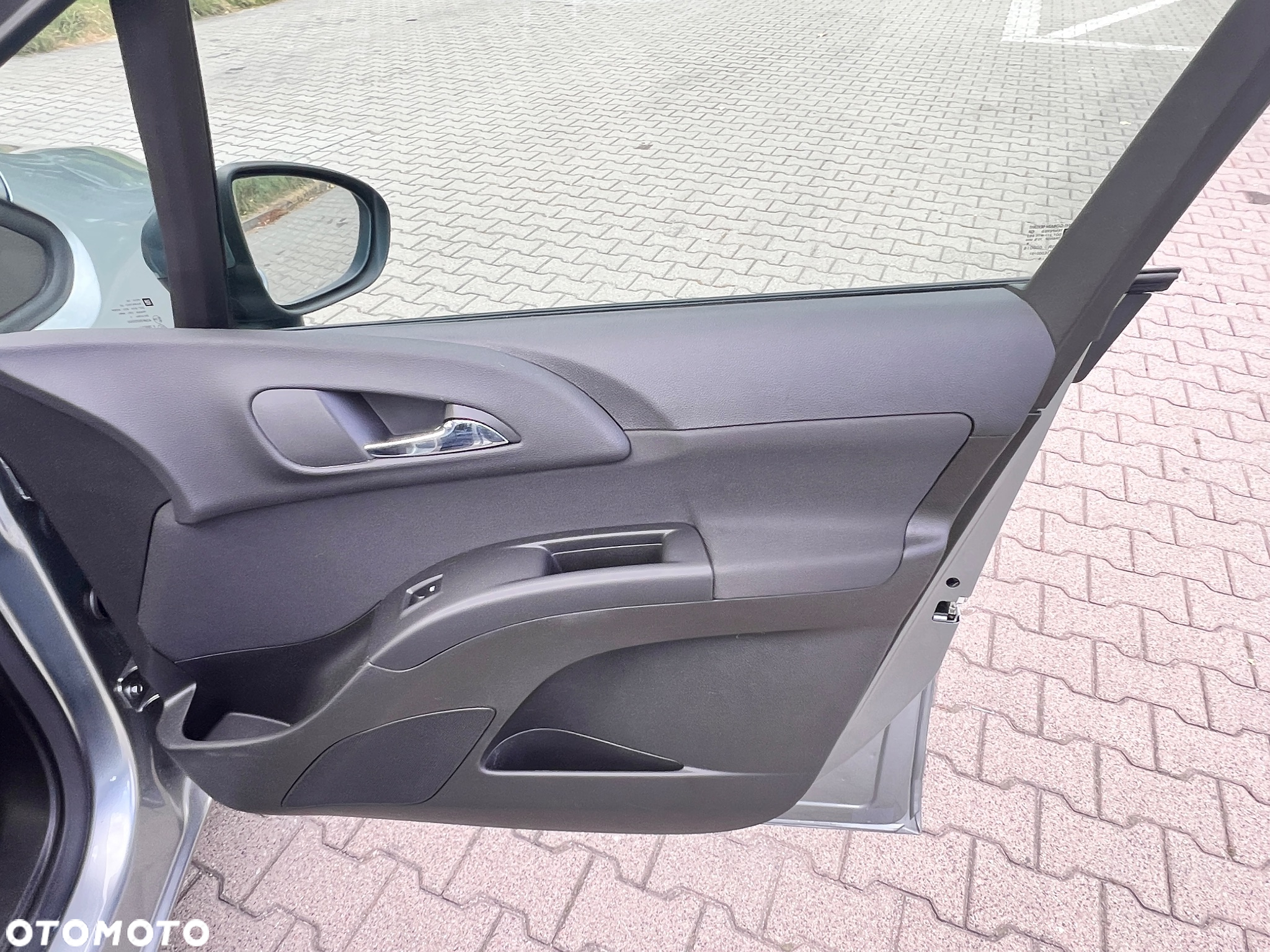 Opel Meriva 1.4 150 Jahre - 25