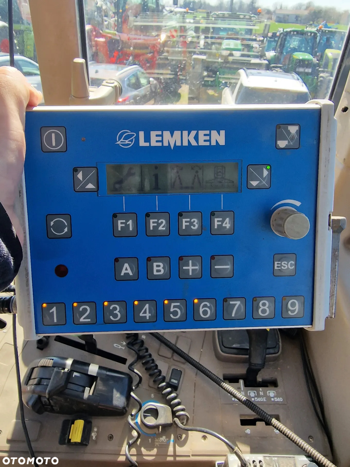 Lemken Sirius 10, 1400L, 18M, 2015r. - 8