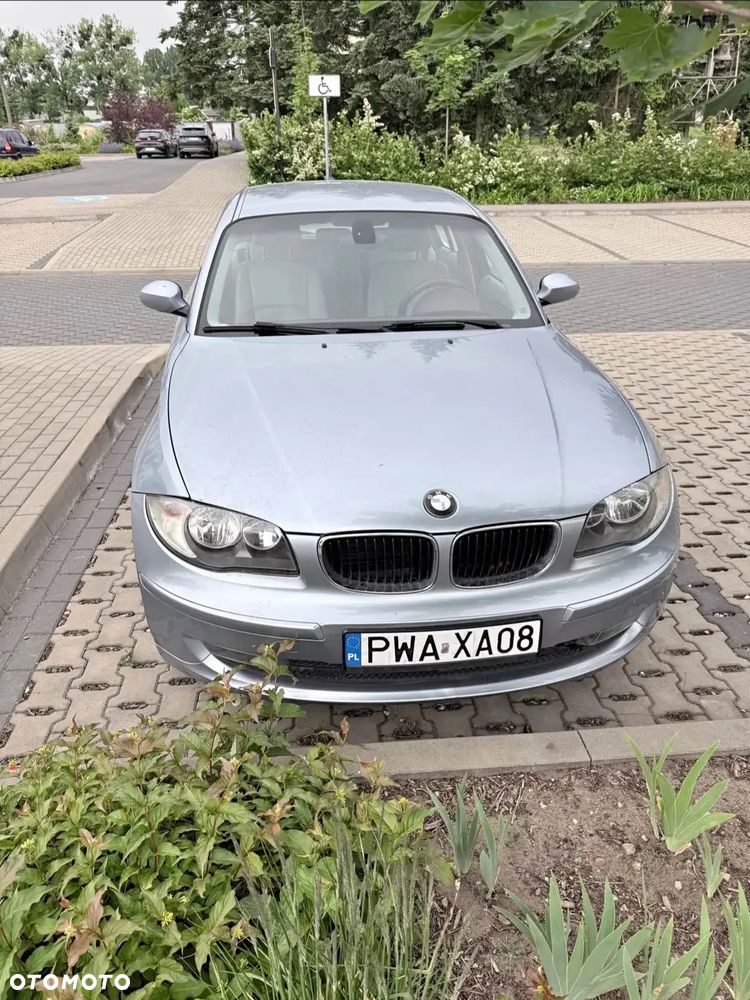 BMW Seria 1 118d DPF - 1
