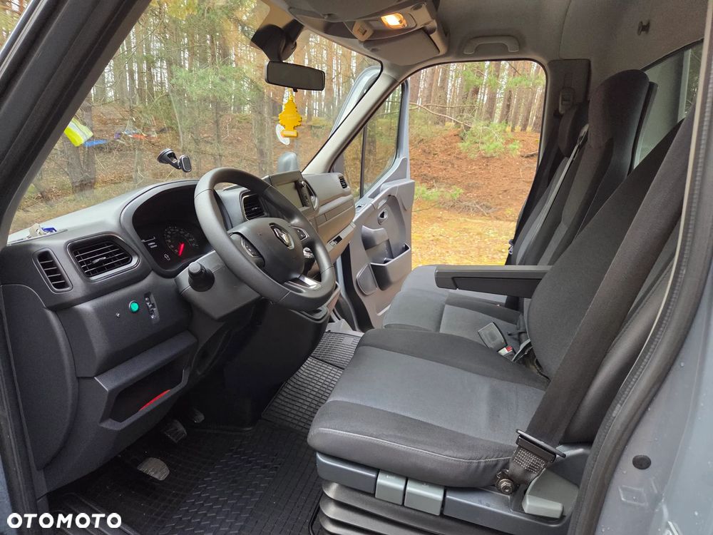 Renault Master - 9