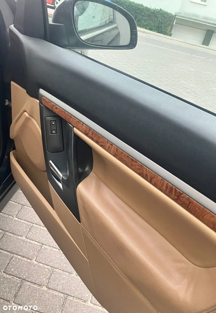 Opel Vectra 3.0 V6 CDTI Automatik Cosmo Plus - 12