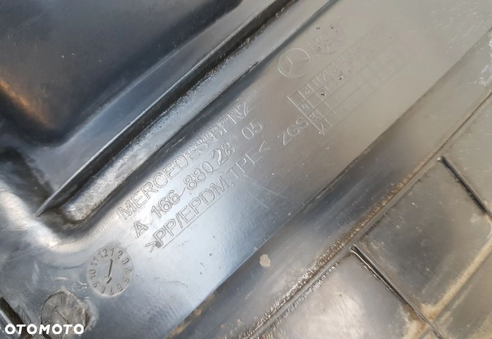 Mercedes W166 ML GLE Nadkole Lewe Przód Przednie - 8
