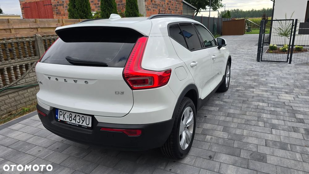 Volvo XC 40 D3 Momentum - 9