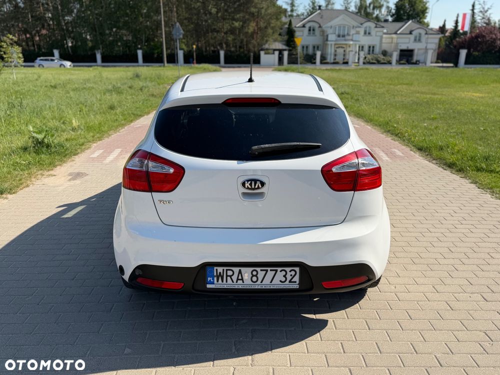 Kia Rio 1.2 Business Line - 5