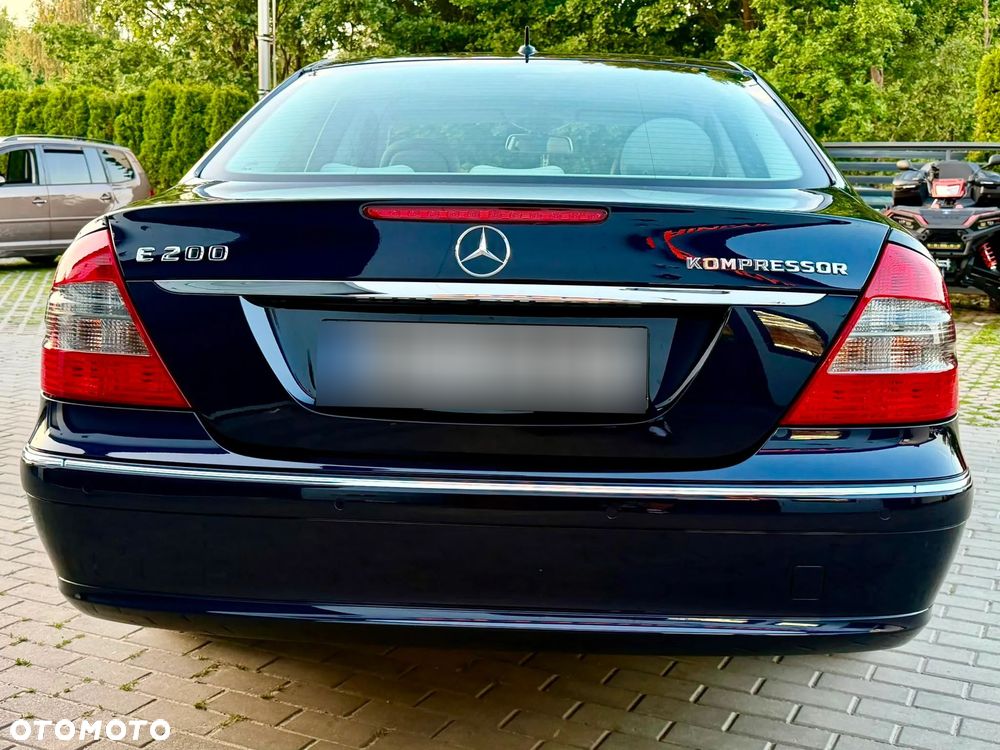 Mercedes-Benz Klasa E 200 Kompressor Automatik Elegance - 16