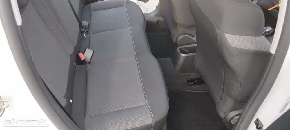 Citroën C3 1.2 PureTech Shine - 20