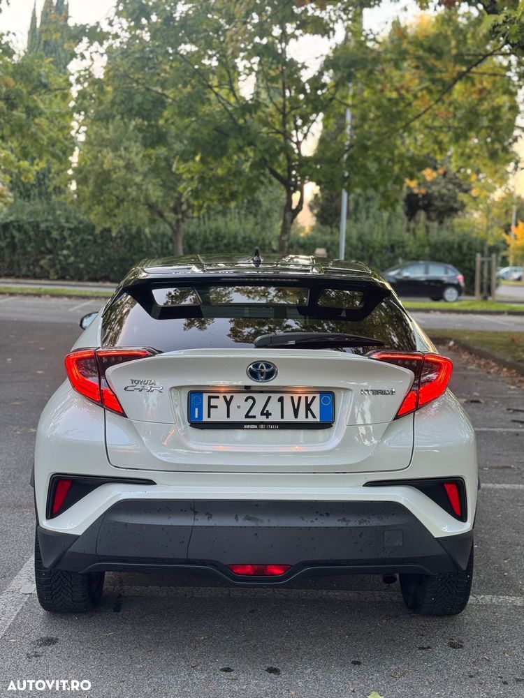 Toyota C-HR - 4