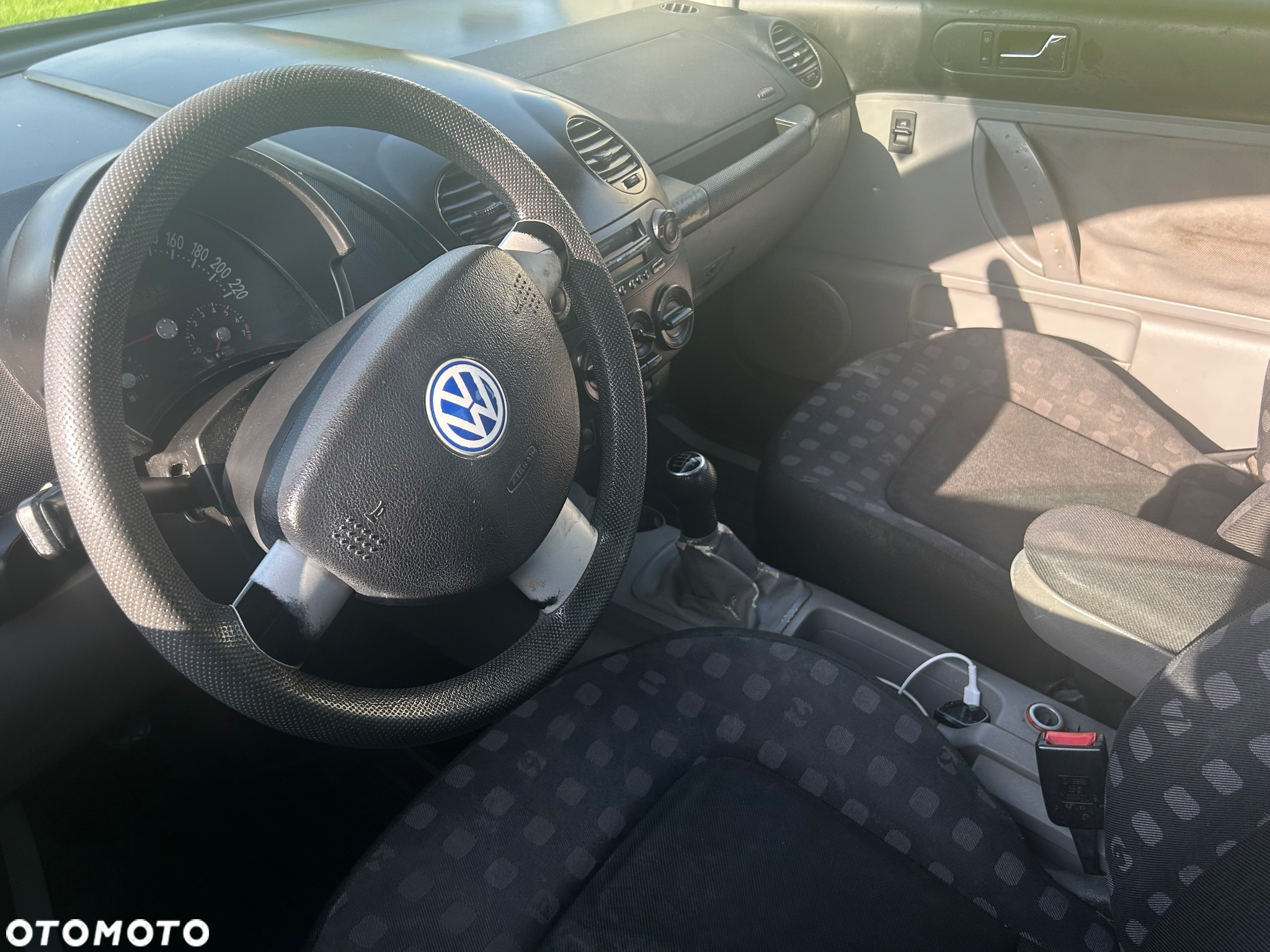 Volkswagen New Beetle 2.0 - 5