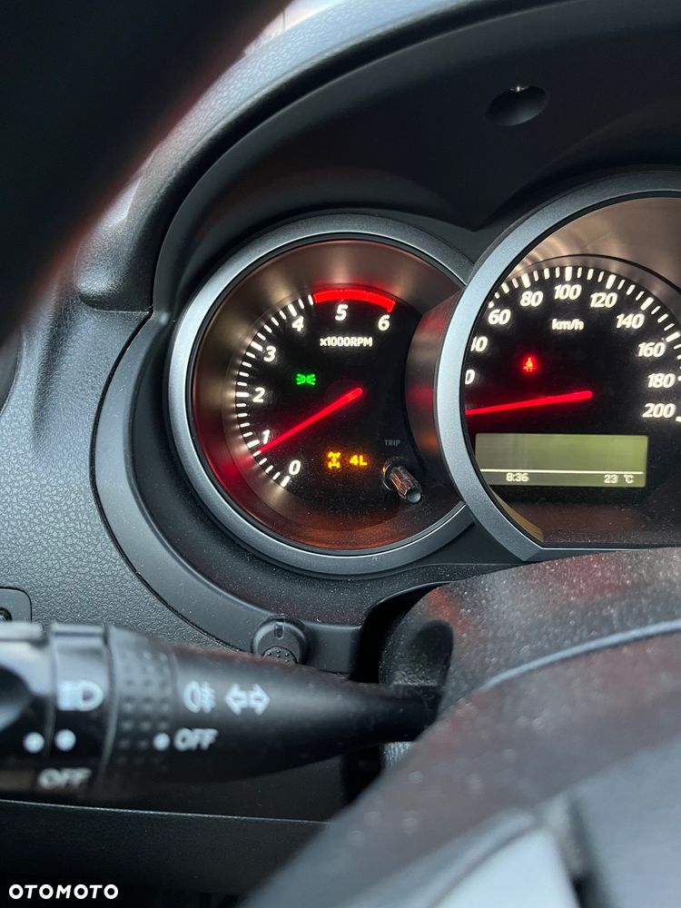 Suzuki Grand Vitara 1.9 DDiS - 9
