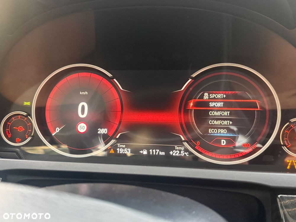 BMW Seria 7 - 16