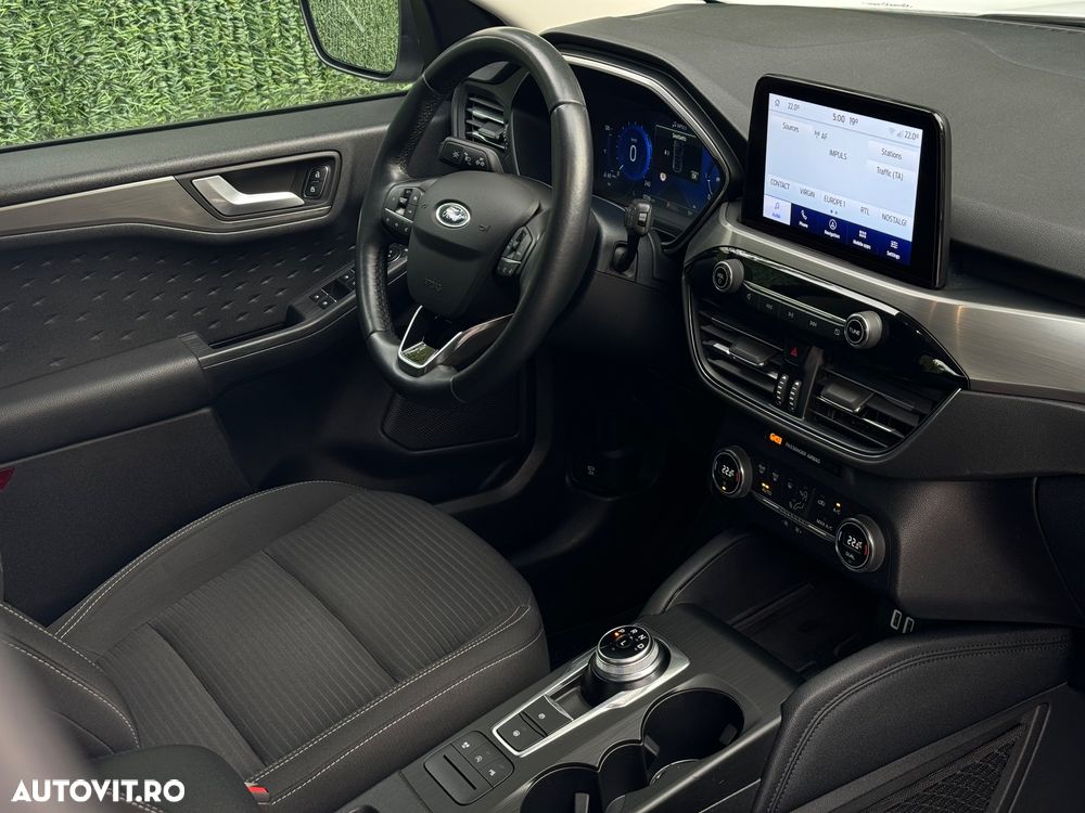 Ford Kuga 1.5 EcoBlue A8 FWD Titanium - 13