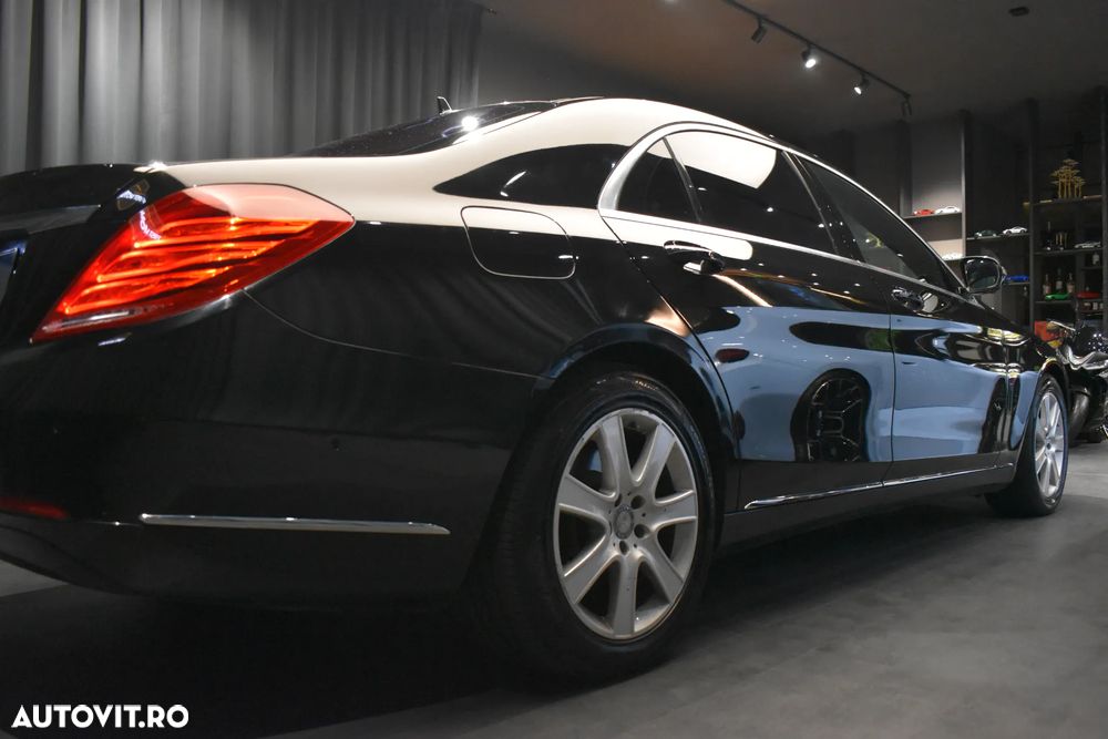 Mercedes-Benz S 350 BlueTEC L DPF 4Matic 7G-TRONIC - 27