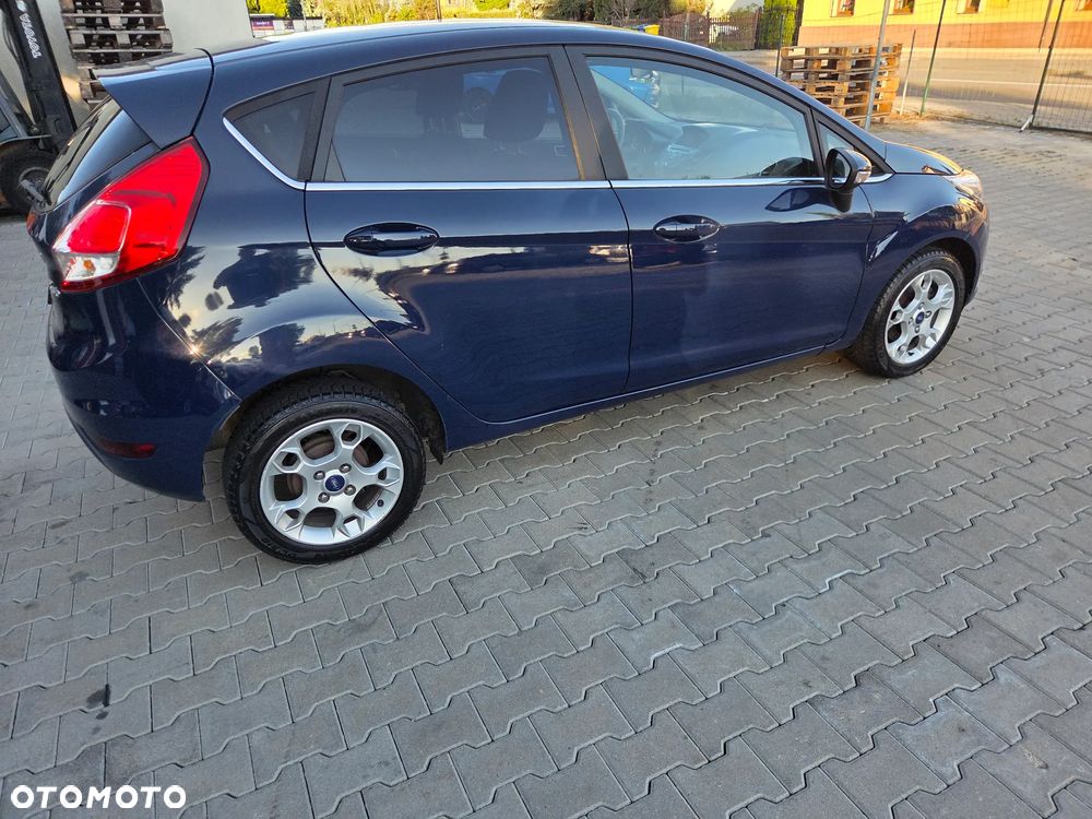 Ford Fiesta 1.4 Titanium - 23