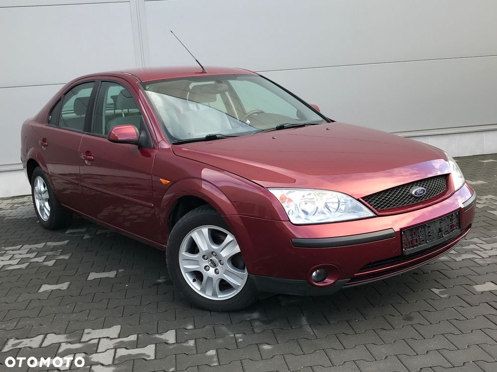 Ford Mondeo 1.8 Ghia - 4